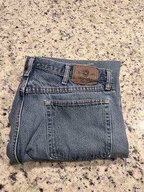 Women’s Vintage Wrangler Jeans 36x32